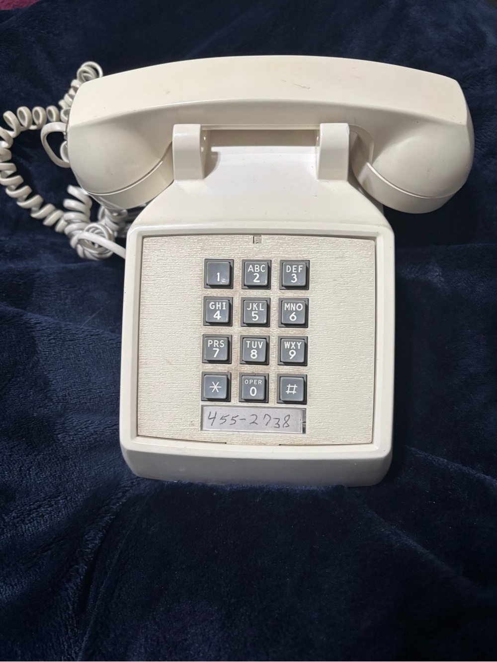 Classic White Corded Desk Phone - White ITT